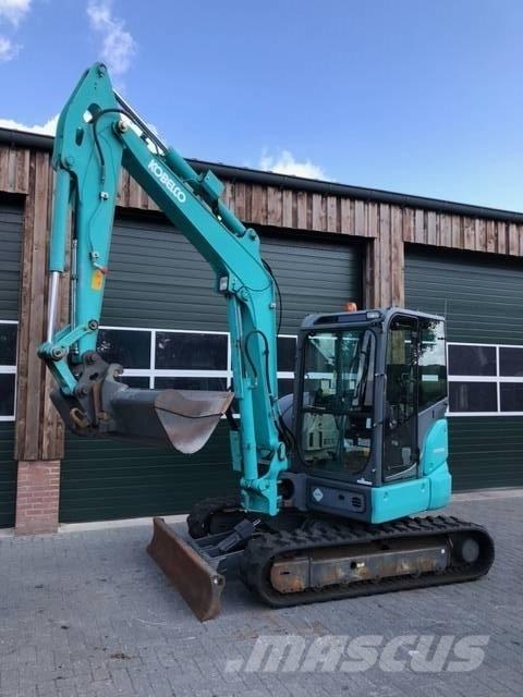 Kobelco SK 55 SRX-6 小型挖土機/掘鑿機<7t(小型挖掘機)