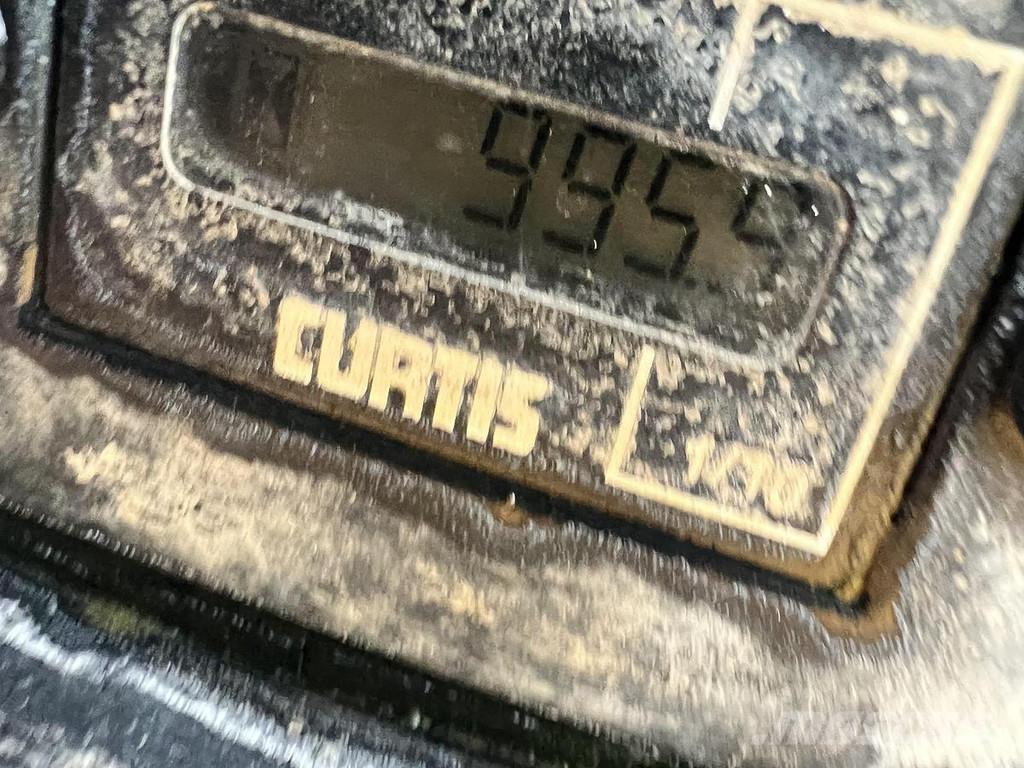 Mecalac TA3s 側卸礦車