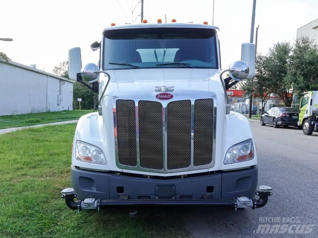 Peterbilt 579 水車