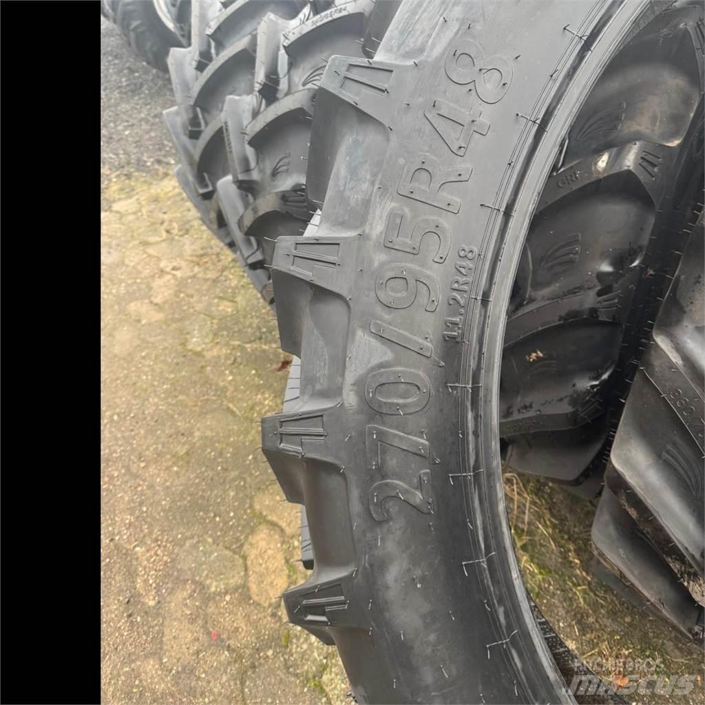  270/95R48 *GRI* 輪胎、車輪和輪圈