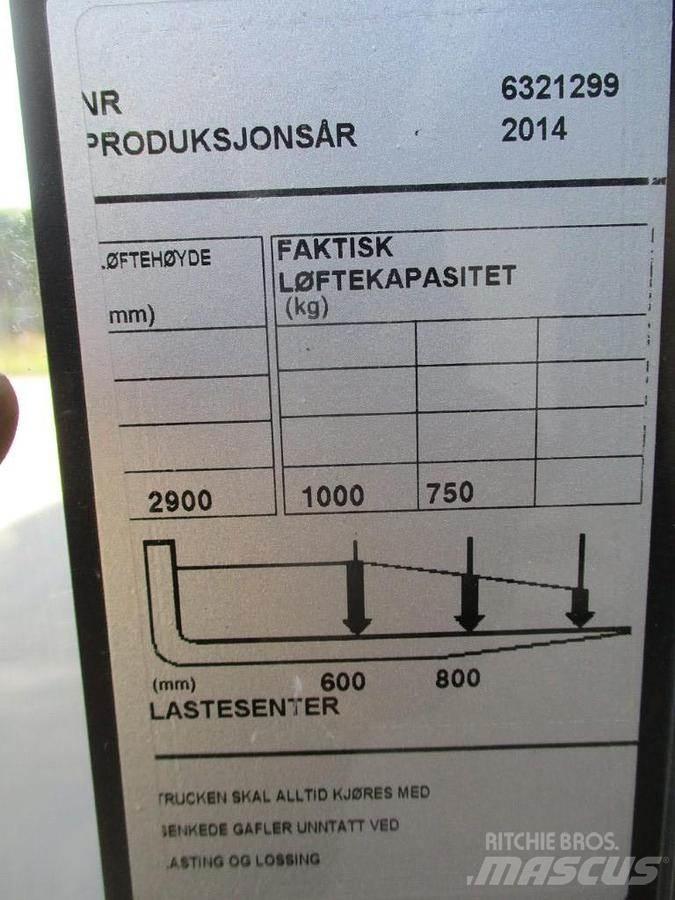 BT SWE 100 行走控制式堆積機