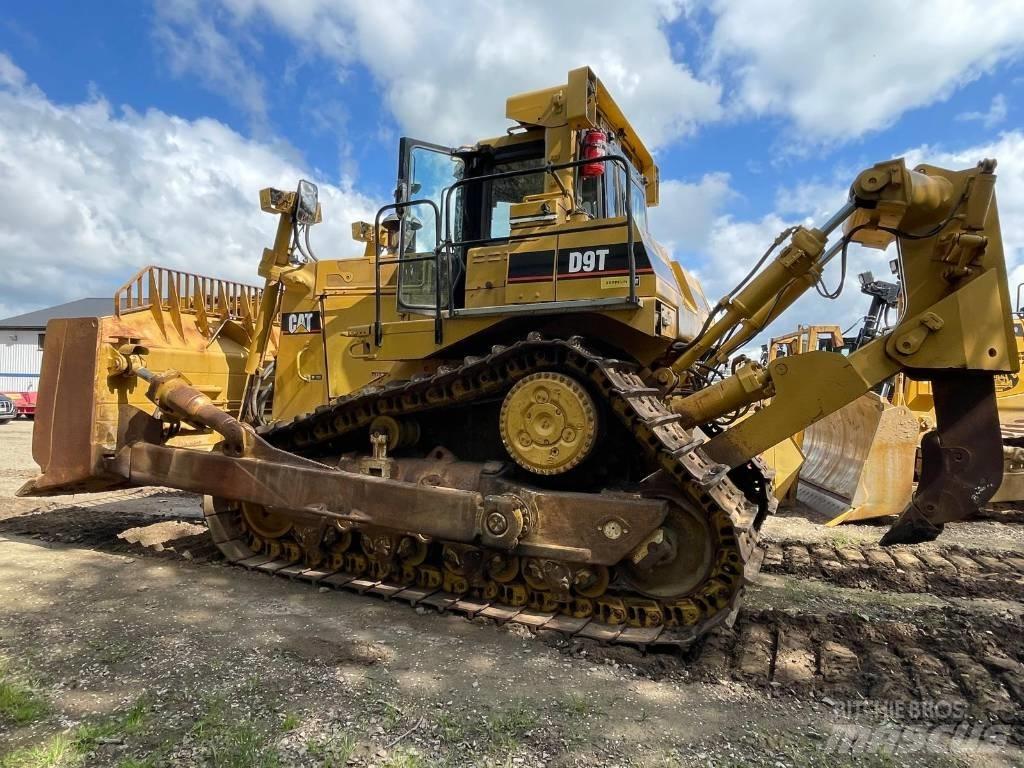 CAT D 9 T 履帶推土機