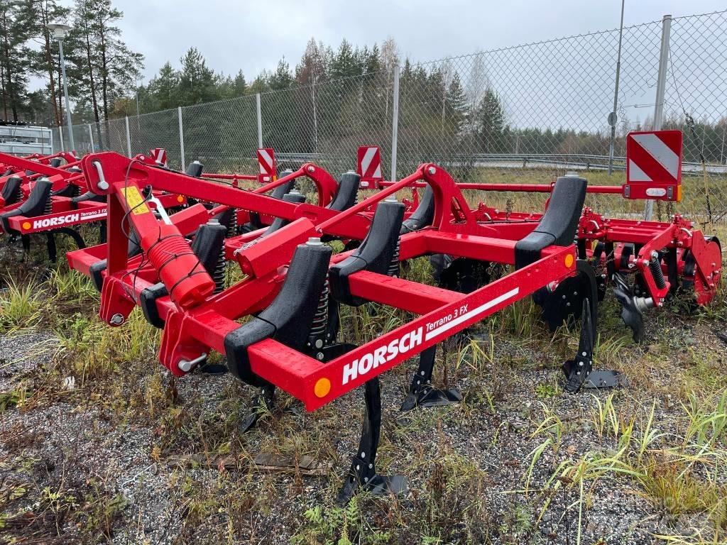 Horsch Terrano 3 FX 中耕管理機