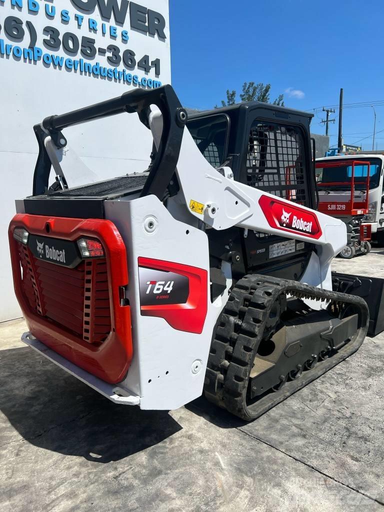 Bobcat T 64 滑移轉向裝載機