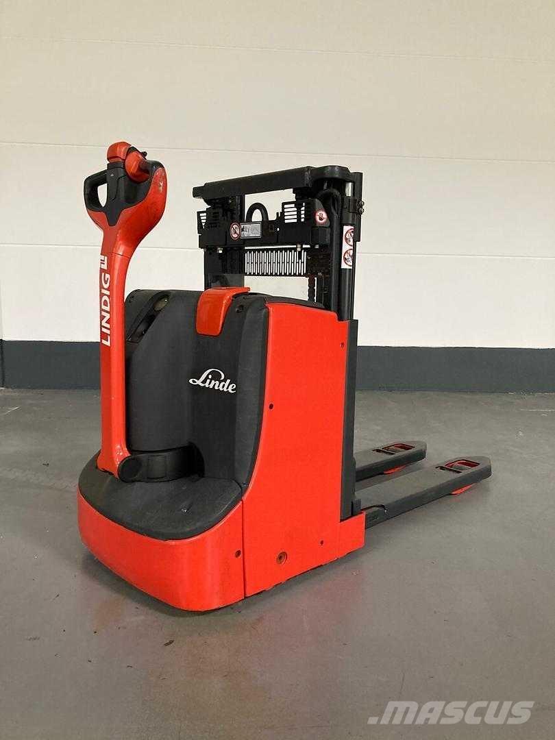 Linde D08 高舉式裝載機