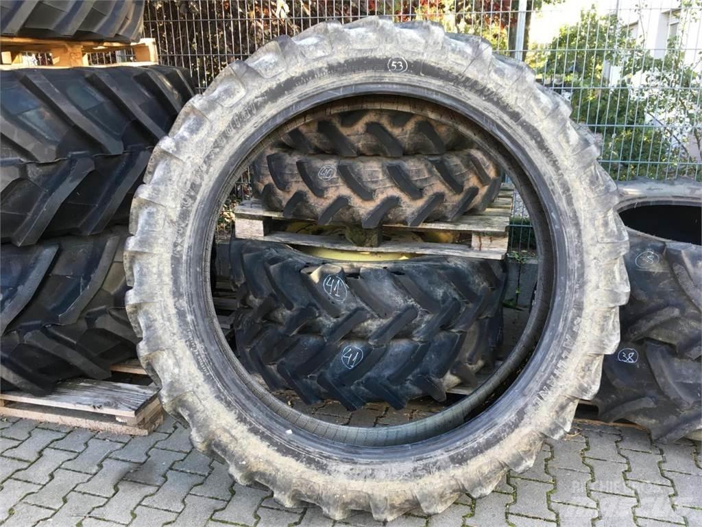 Alliance 320/90R46 輪胎、車輪和輪圈