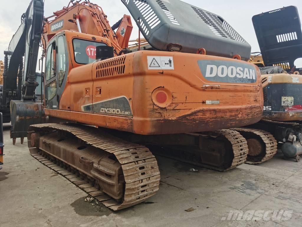 Doosan DX300LC-9C 履帶式 挖土機/掘鑿機/挖掘機