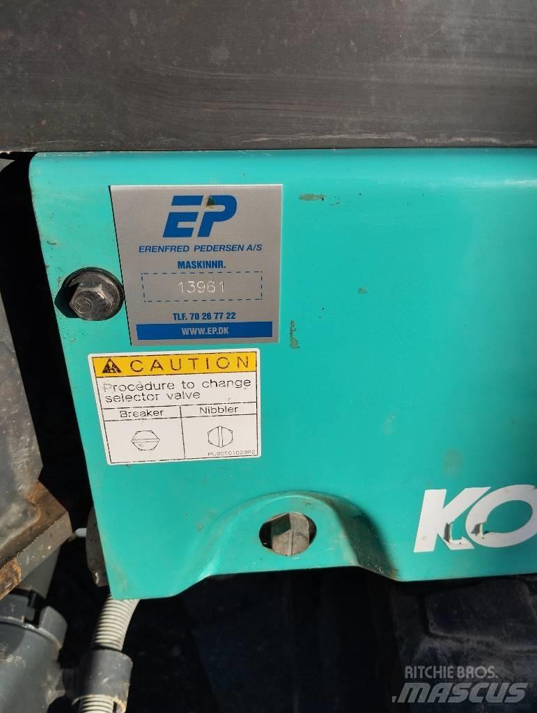 Kobelco SK 17 SR-3E 小型挖土機/掘鑿機<7t(小型挖掘機)