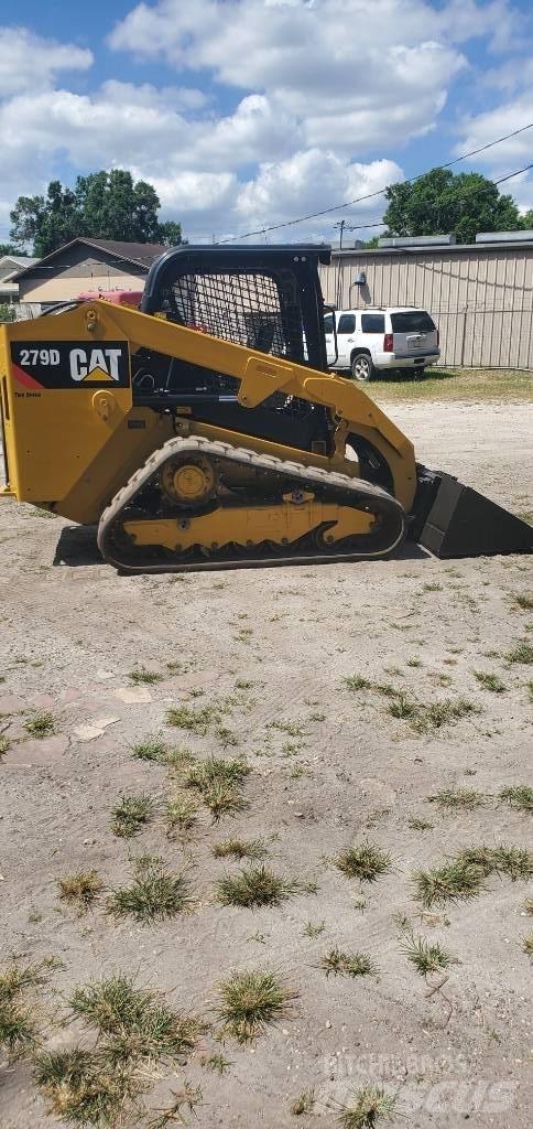 CAT 279 D 滑移轉向裝載機