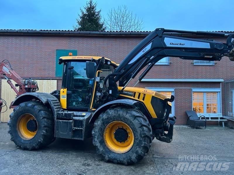 JCB Fastrac 4220 曳引機