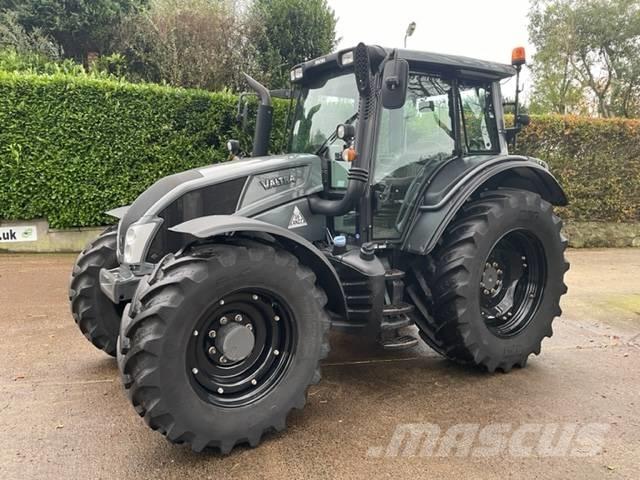 Valtra N123 HiTech-5 曳引機