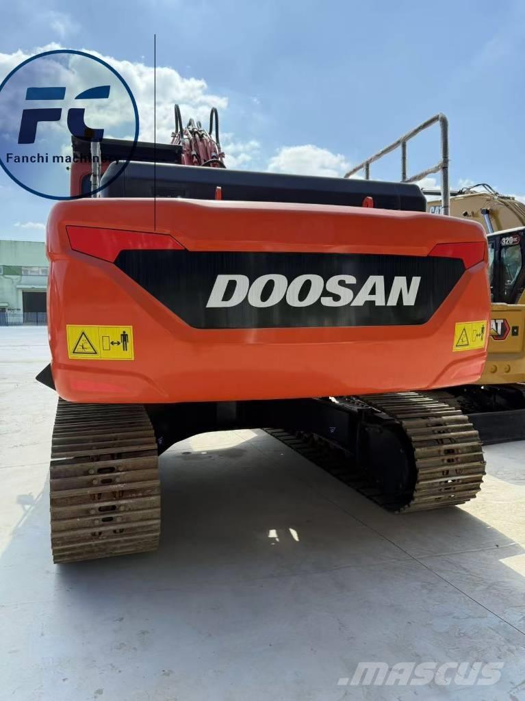 Doosan DX 225 LC 履帶式 挖土機/掘鑿機/挖掘機