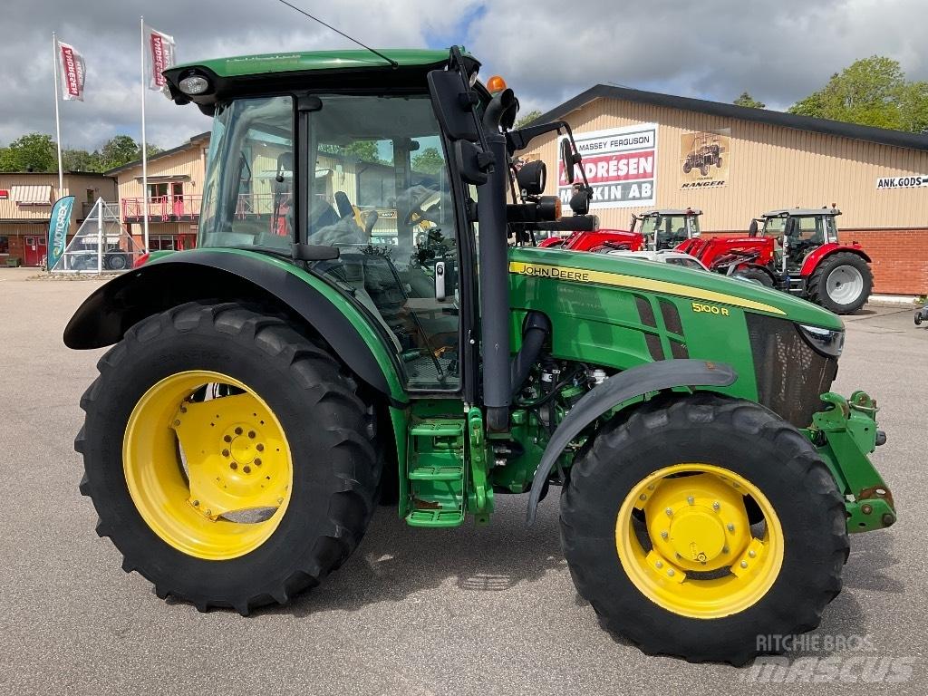 John Deere 5100 R 曳引機