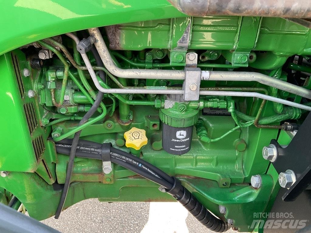 John Deere 5100 R 曳引機