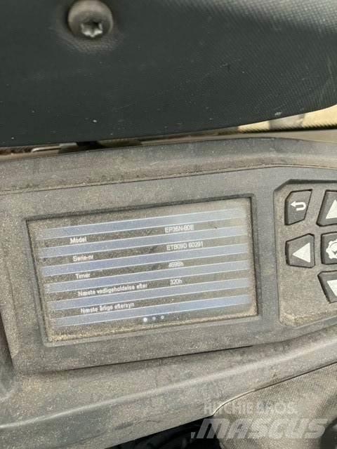 CAT EP35N 電動堆高機