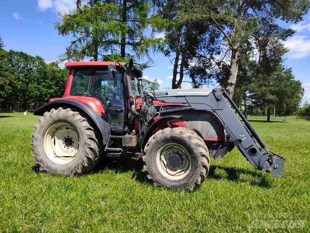 Valtra Valmet T 170 曳引機