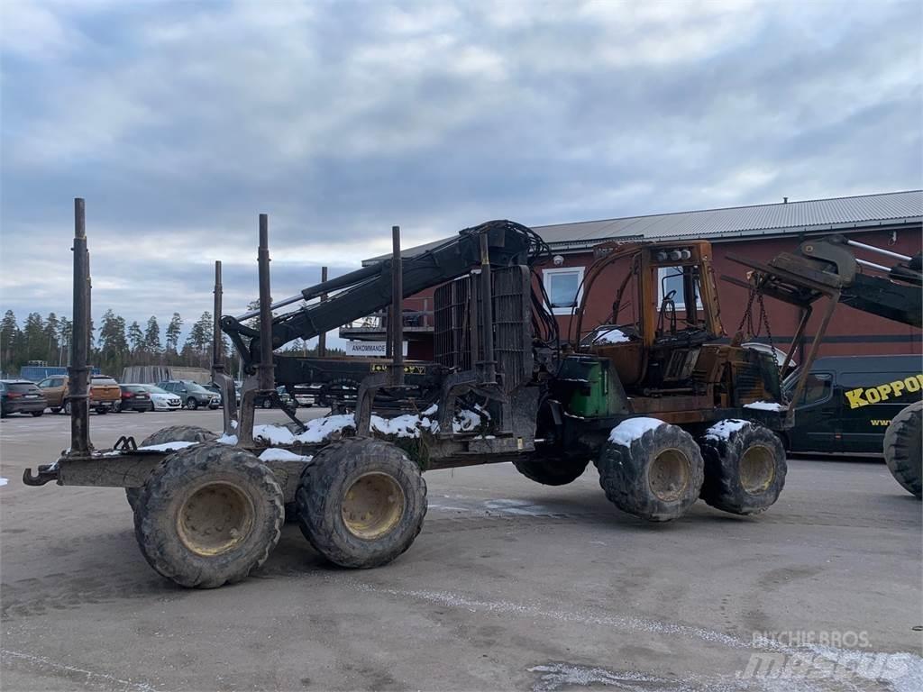 John Deere 1010E 集運機