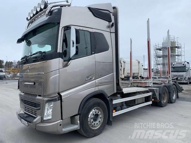 Volvo FH 750 木材貨車