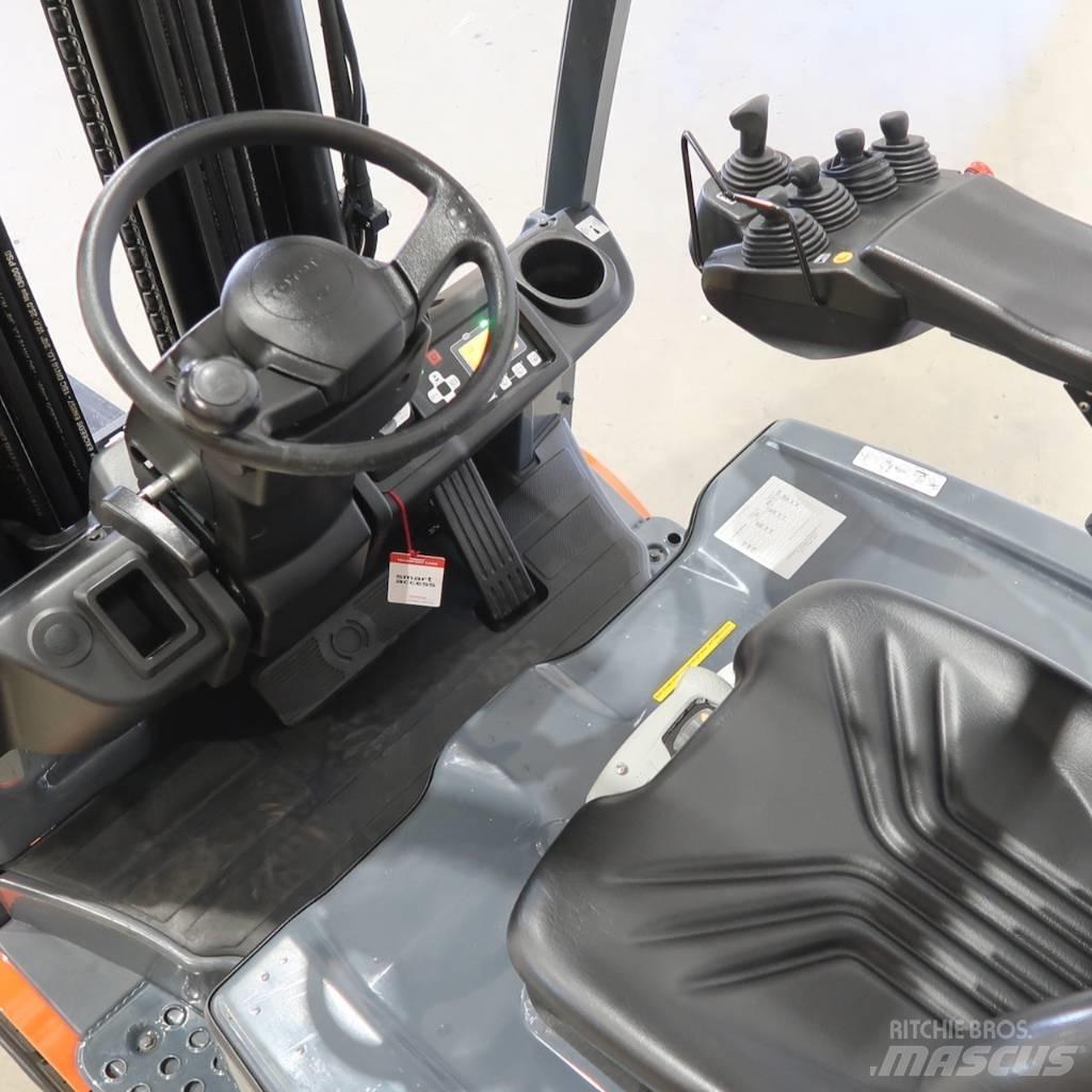 Toyota 8FBE15T 電動堆高機