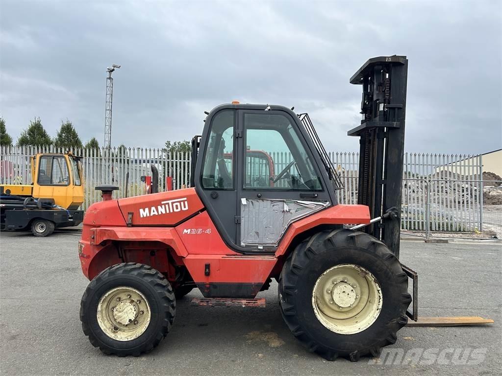 Manitou M26-4 越野車