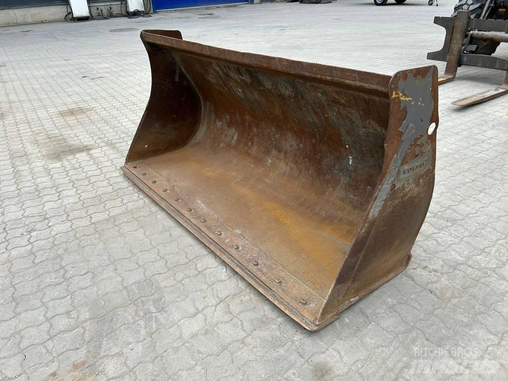 !!SOLD!! Volvo L 30 G 輪胎式裝載機