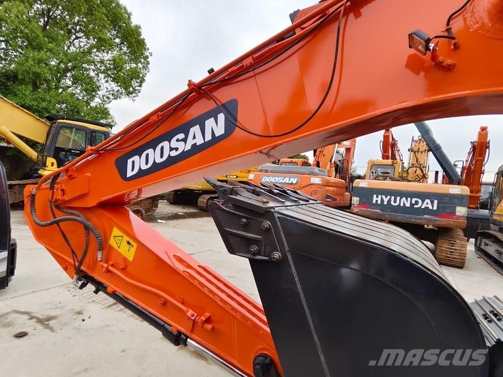 Doosan DX 225 LC 履帶式 挖土機/掘鑿機/挖掘機