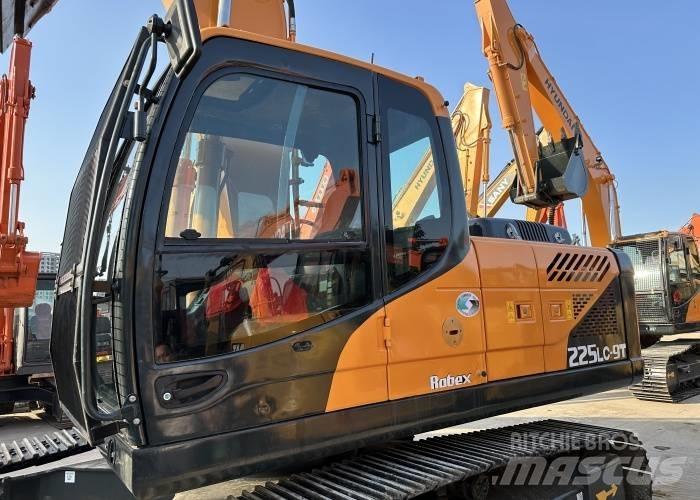 Hyundai 225 履帶式 挖土機/掘鑿機/挖掘機