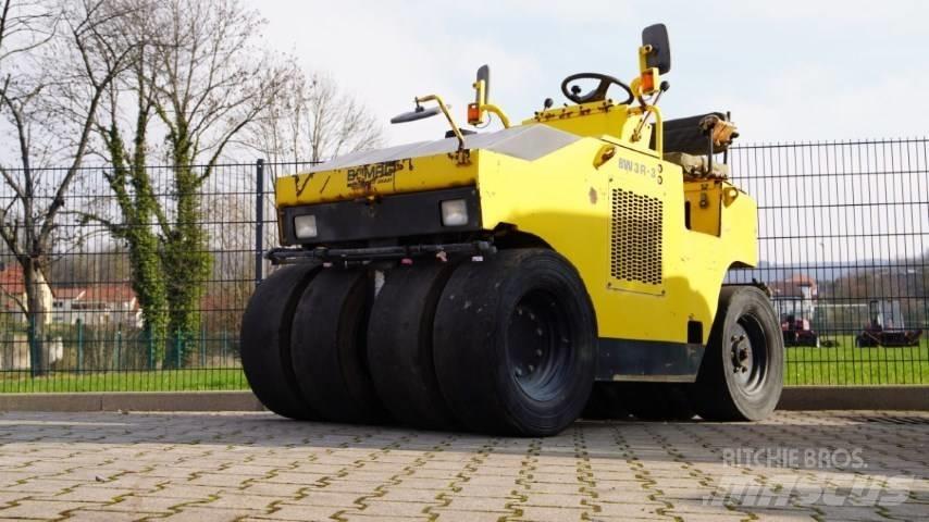 Bomag BW 3R-3 膠輪滾壓機