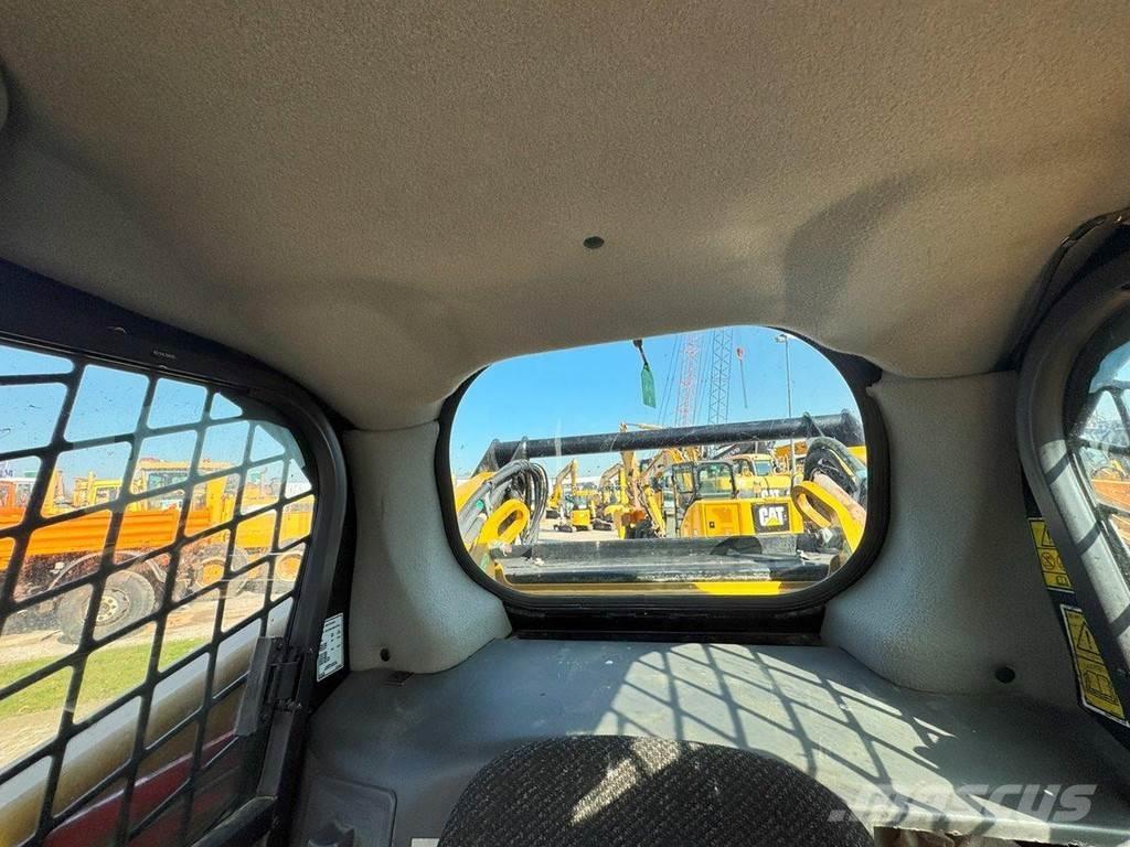 CAT 287D NVT 滑移轉向裝載機