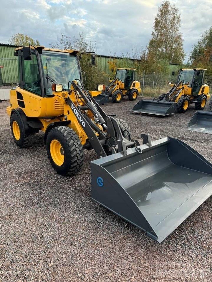Volvo L 25 F 輪胎式裝載機