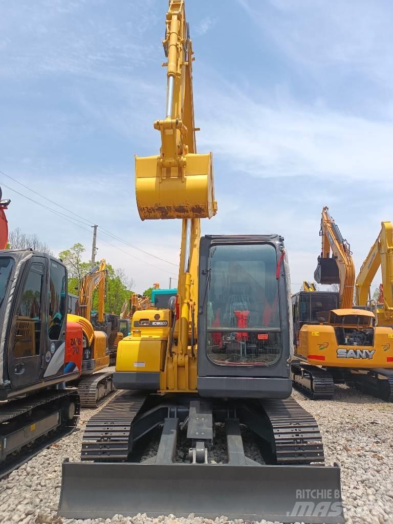 Kobelco SK 75 小型挖土機/掘鑿機<7t(小型挖掘機)