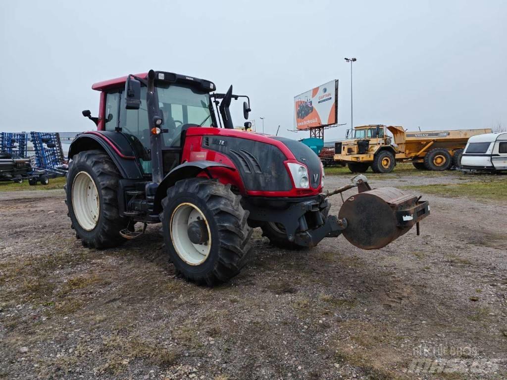 Valtra T 193 曳引機