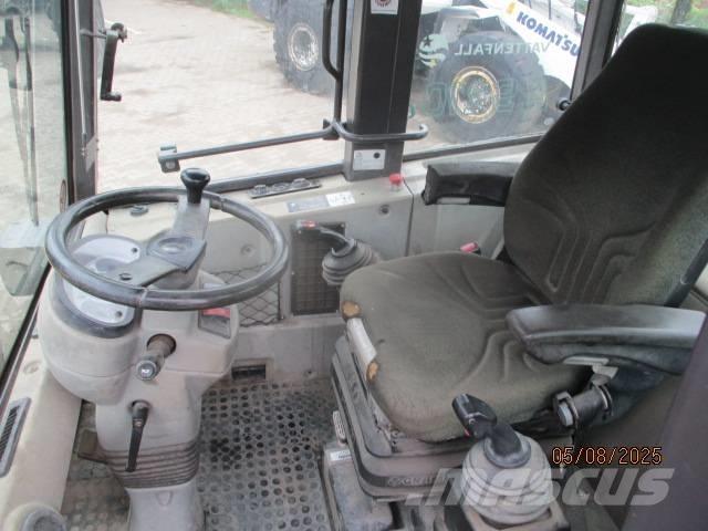 Ahlmann AS 210 E 輪胎式裝載機