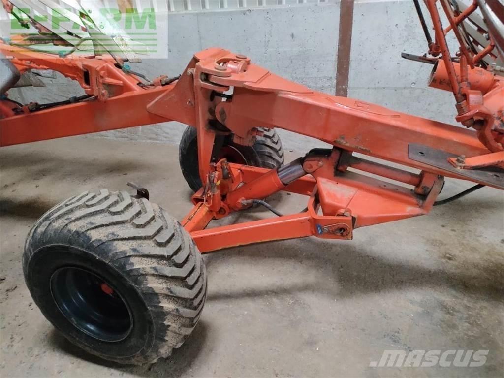 Kuhn Manager 8 NSH 傳統犁