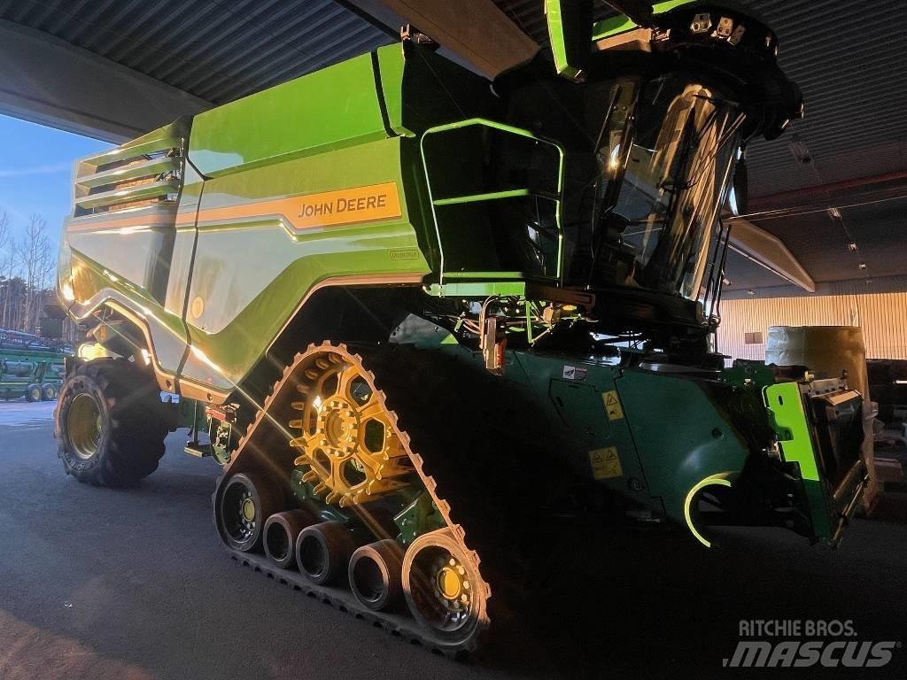 John Deere X9 1100 聯合收穫機