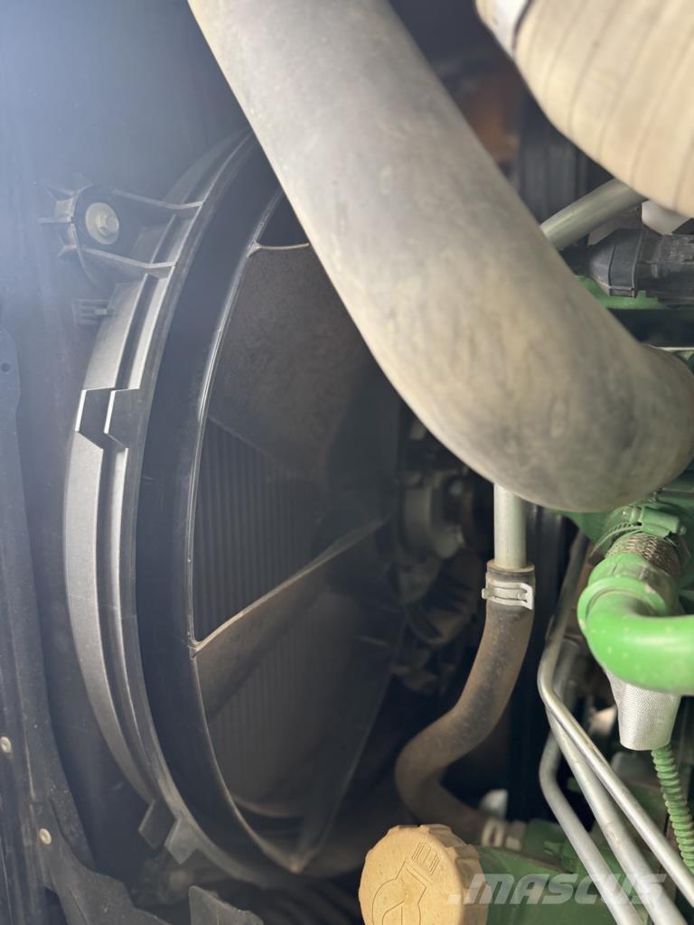 John Deere 6175R 曳引機