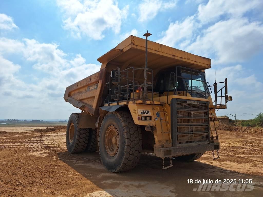 Komatsu HD605-7EO 剛性傾卸卡車