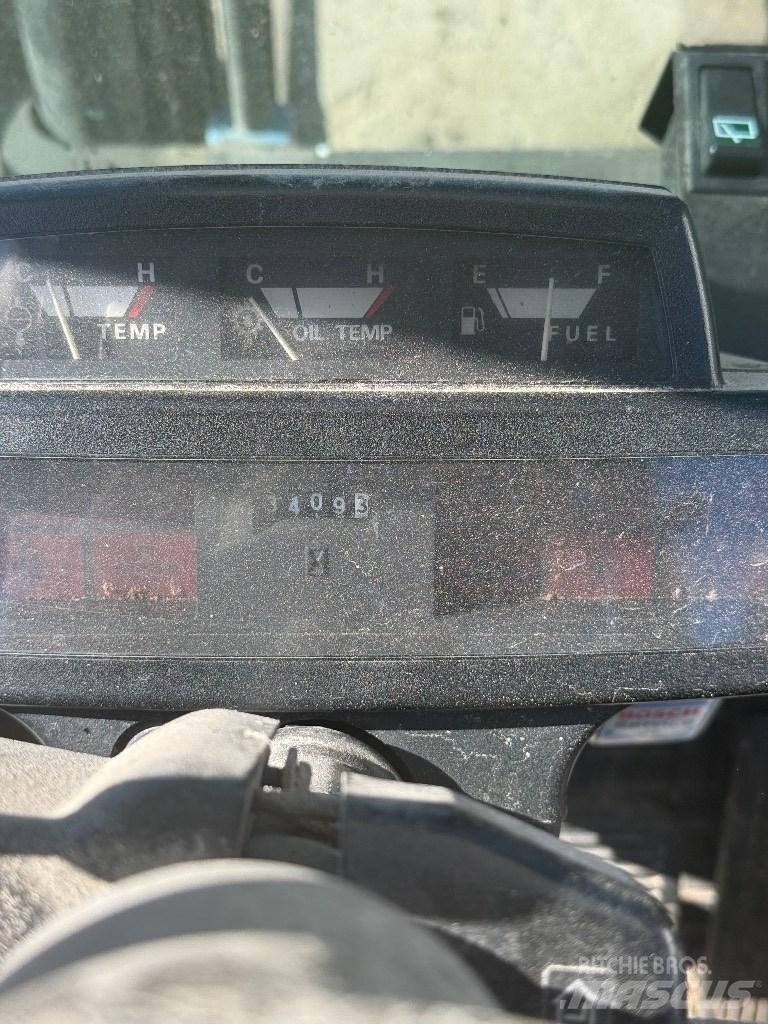 Mitsubishi FD 25 柴油卡車
