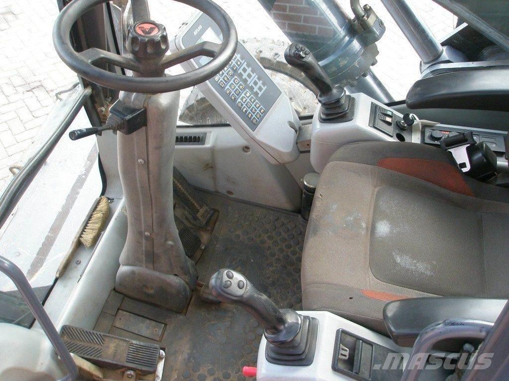 Atlas 350MH 廢棄物/工業用操作車