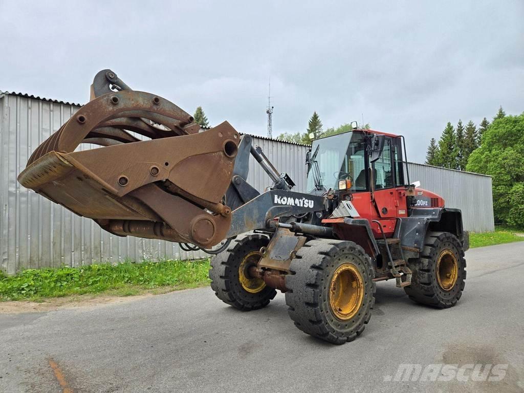Komatsu WA200PZ-6 輪胎式裝載機