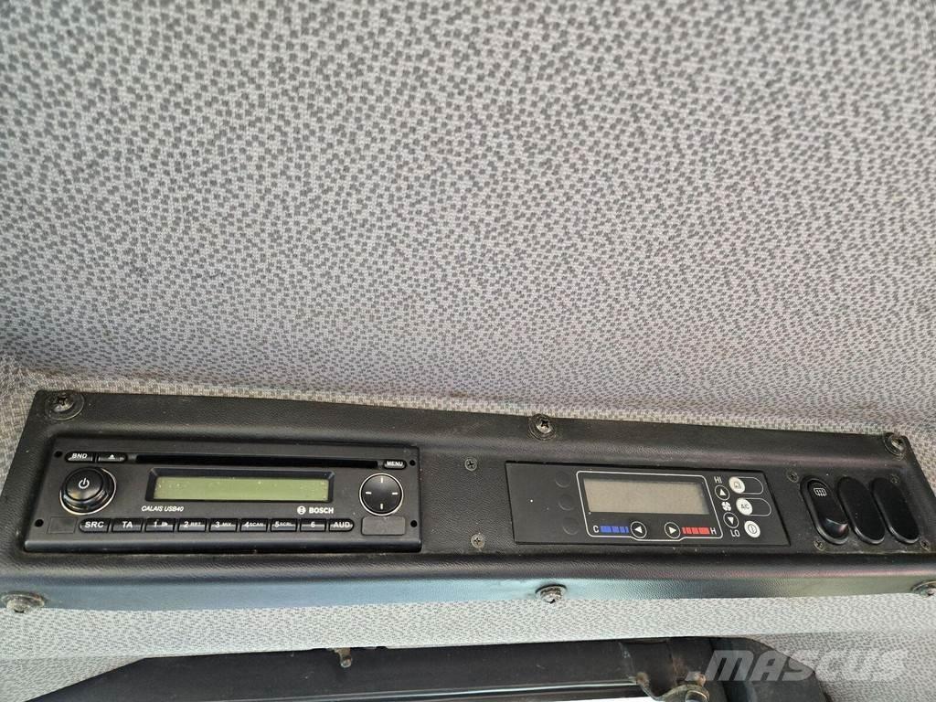 Komatsu WA200PZ-6 輪胎式裝載機