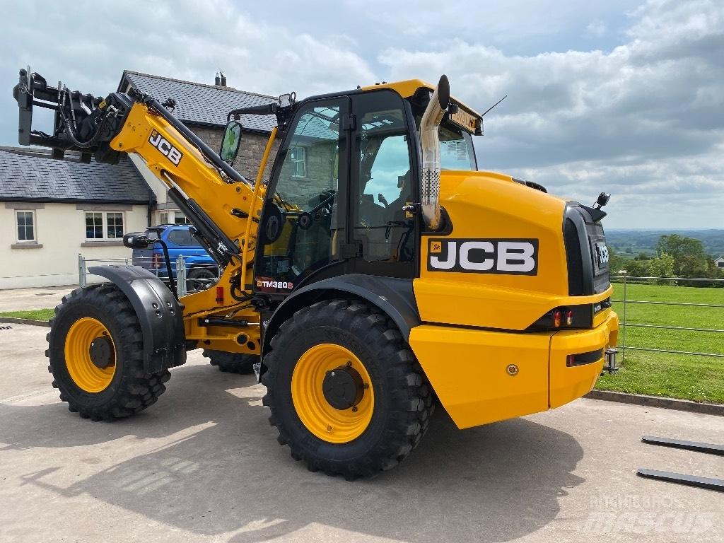 JCB TM 320 S 農業用伸縮臂裝載機