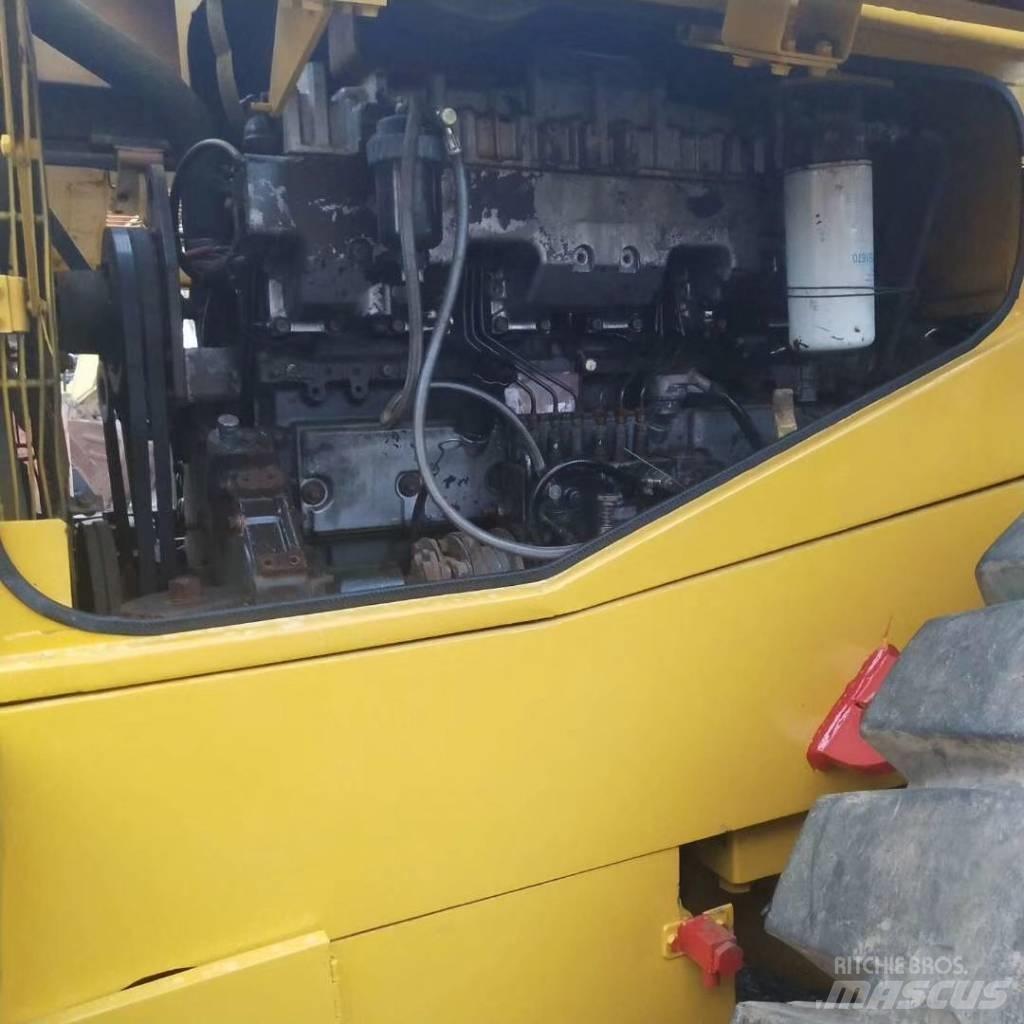 Komatsu wa470-3 輪胎式裝載機