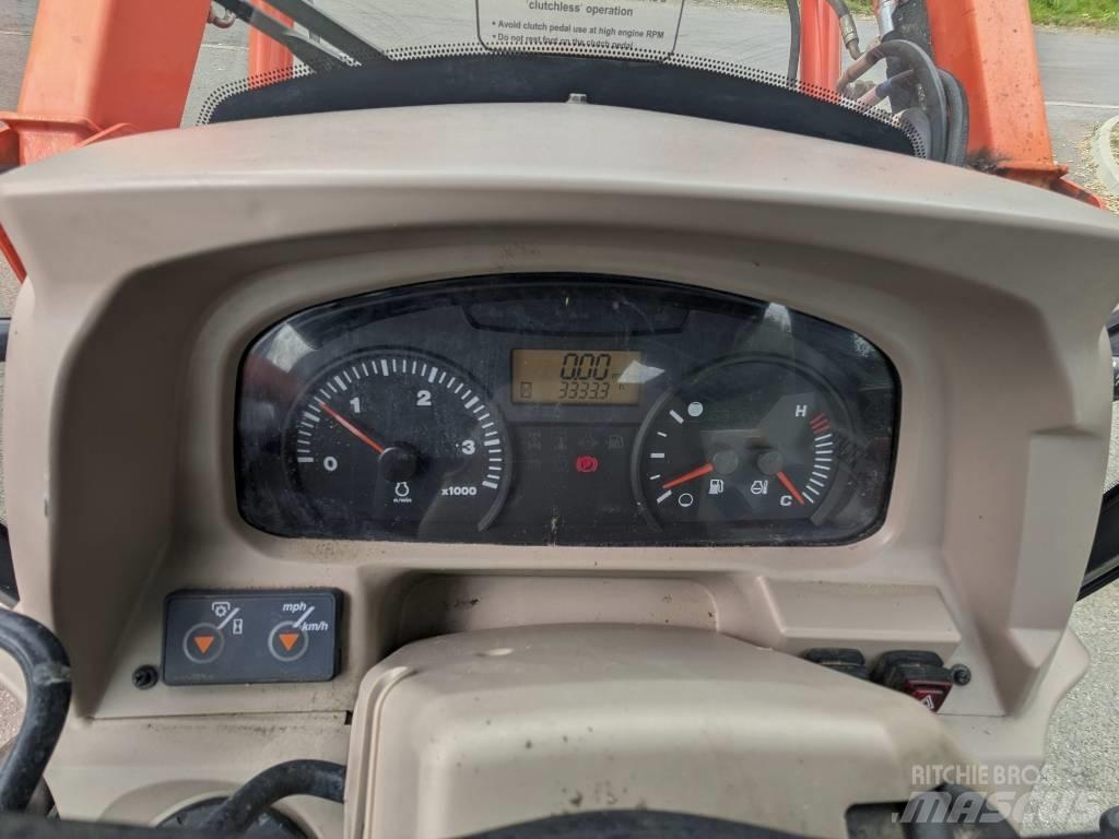 Kubota M 6040 曳引機