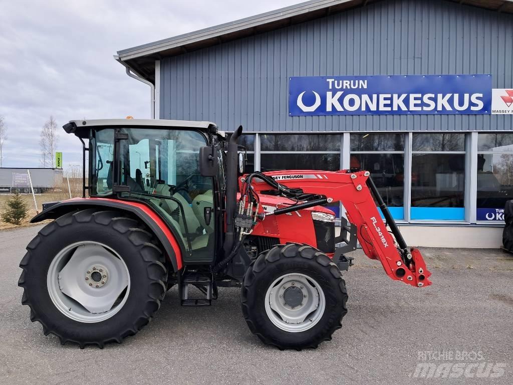 Massey Ferguson 4707 曳引機
