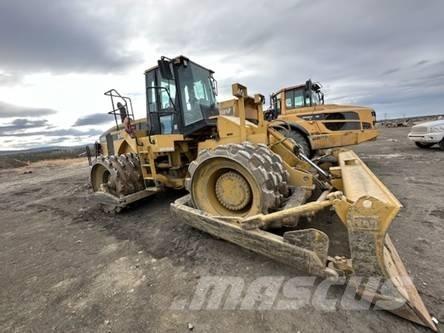 CAT 825 G 土壤壓實機