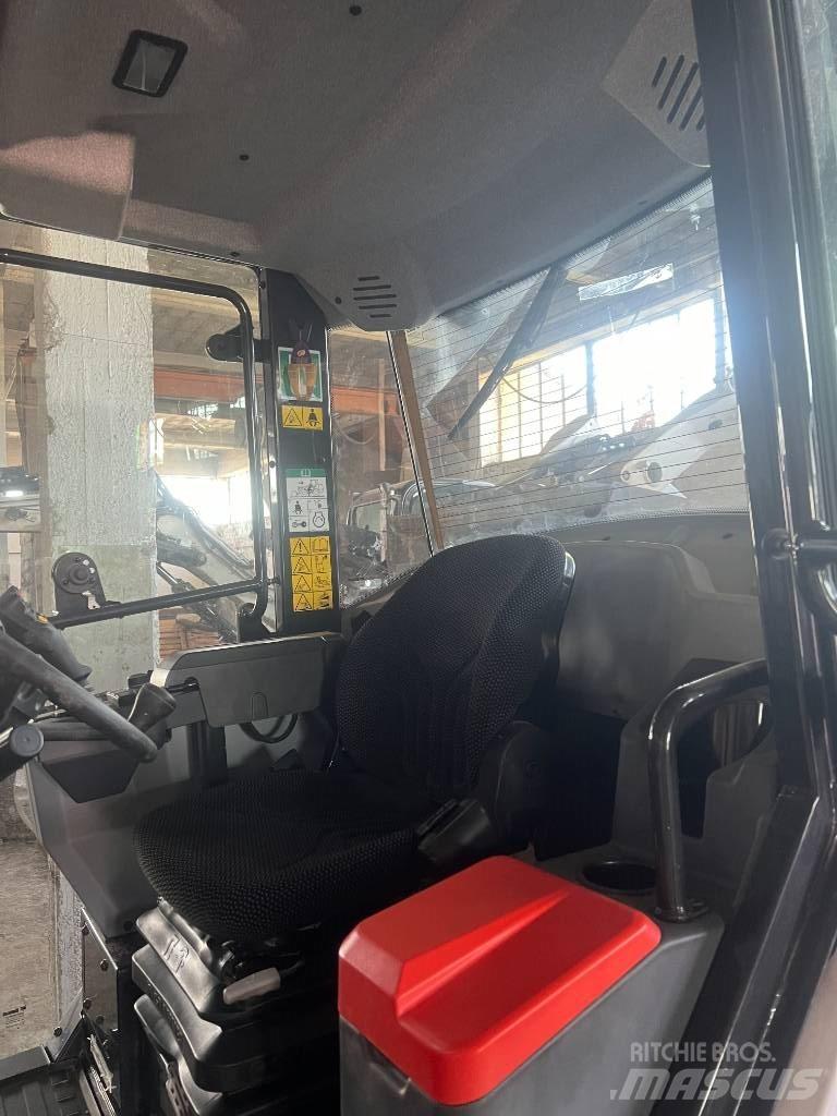 Bobcat L 85 輪胎式裝載機