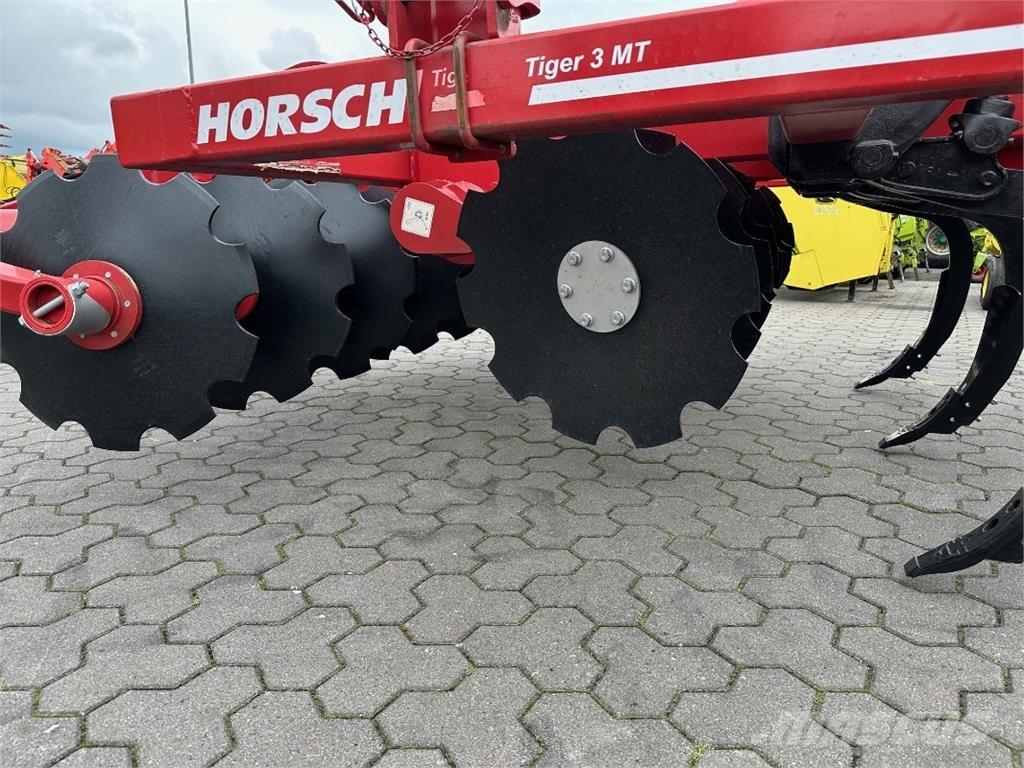 Horsch Tiger 3 MT 中耕管理機