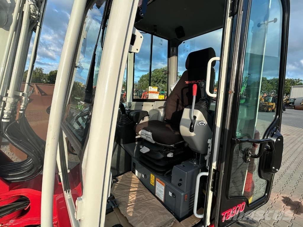 Takeuchi TB 370 V4 中型挖土機/掘鑿機/挖掘機 7t-12t