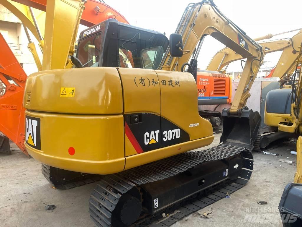 CAT 307 D 小型挖土機/掘鑿機<7t(小型挖掘機)